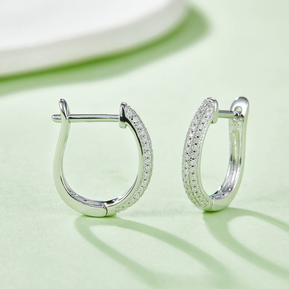Three rows of half earrings S925 silver Moissanite grade D 0.3CT
